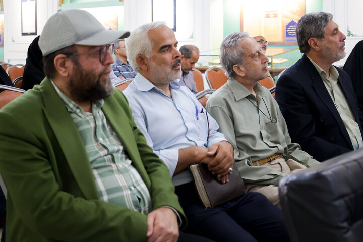 تقرير مصور/ إزاحة الستار عن عملات تاريخية تحمل اسم النبي محمد (ص) في متحف الحرم الرضوي الشریف