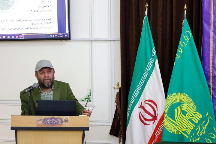 تقرير مصور/ إزاحة الستار عن عملات تاريخية تحمل اسم النبي محمد (ص) في متحف الحرم الرضوي الشریف