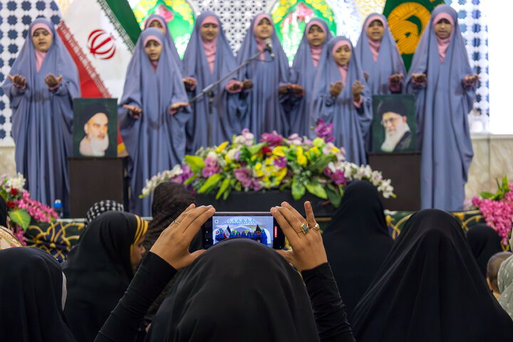 تقرير مصور/ برنامج «رحمة للعالمین» الخاص في الحرم الرضوي الشریف