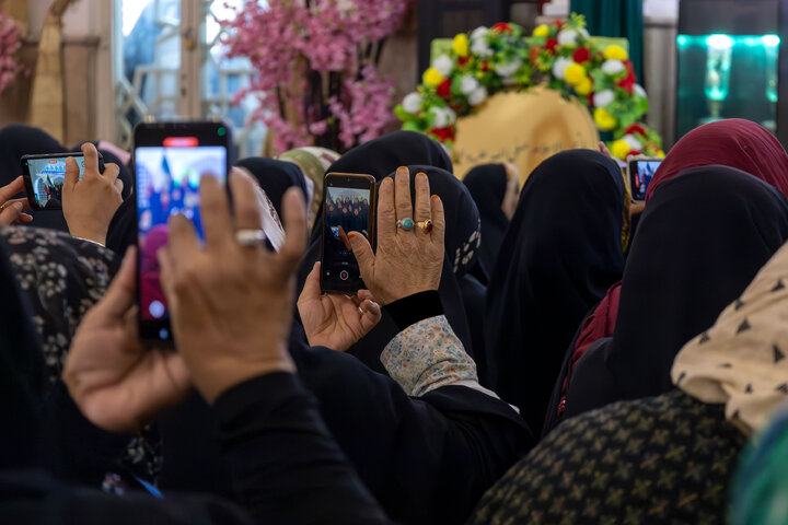 تقرير مصور/ برنامج «رحمة للعالمین» الخاص في الحرم الرضوي الشریف
