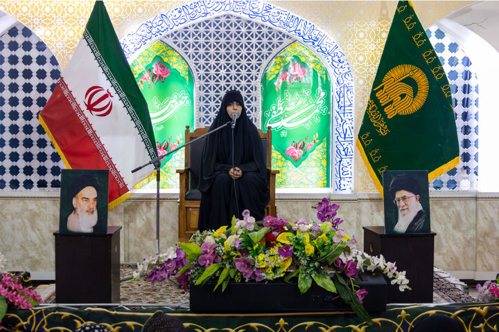 تقرير مصور/ برنامج «رحمة للعالمین» الخاص في الحرم الرضوي الشریف