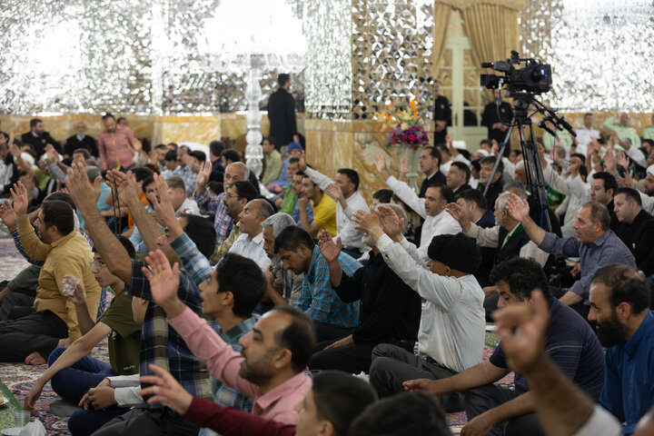 تقرير مصور/ احتفالية المولد النبوي في الحرم الرضوي الشريف