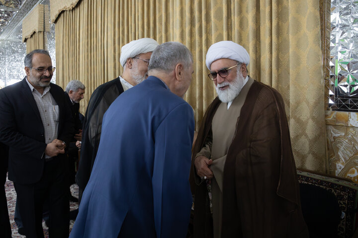 تقرير مصور/ احتفالية المولد النبوي في الحرم الرضوي الشريف