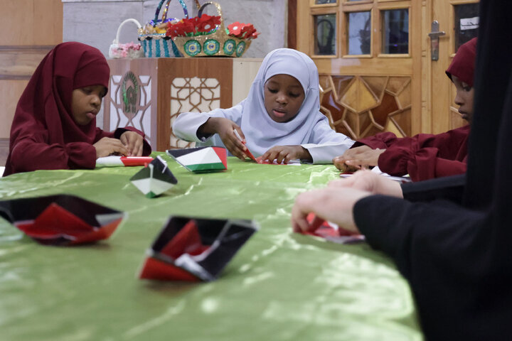 تقرير مصور/ برنامج خاص بعنوان "أطفال العالم الإسلامي ونبي العطف والرحمة"