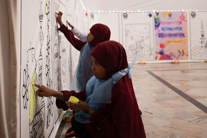 تقرير مصور/ برنامج خاص بعنوان "أطفال العالم الإسلامي ونبي العطف والرحمة"