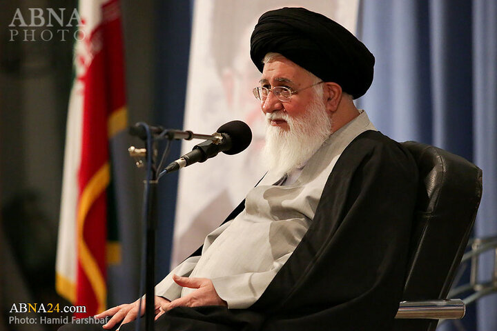 آیت‌الله علم‌الهدی: مسئولان و رسانه‌ها راوی قدرت نظام باشند/ قدرت کشور در خداباوری و ایستادگی مردم است