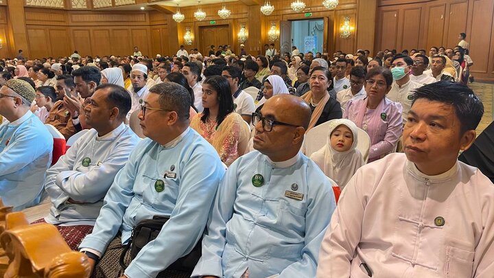 ရန်ကုန် မြို့တွင် နှစ်ပေါင်း (၁၅၀၀) ပြည့်နှစ် တမန်တော်နေ့ အခမ်းအနား ကျင်းပ ။ Photos