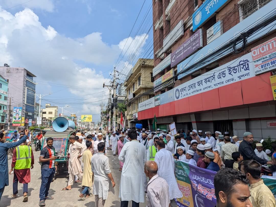 برگزاری راهپیمایی به مناسبت هفته وحدت در شهر کولنا بنگلادش + تصاویر