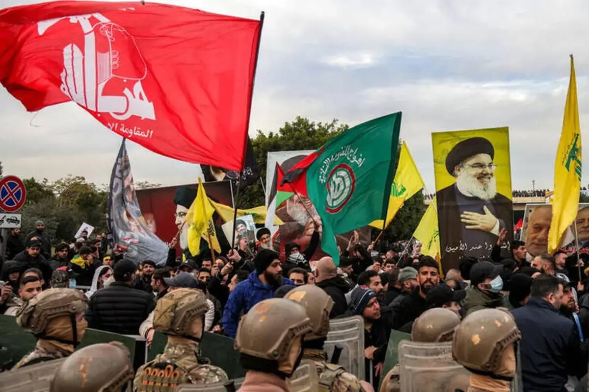 Analysis: Unlike Govt., People Think Hezbollah Weapons Source of Security