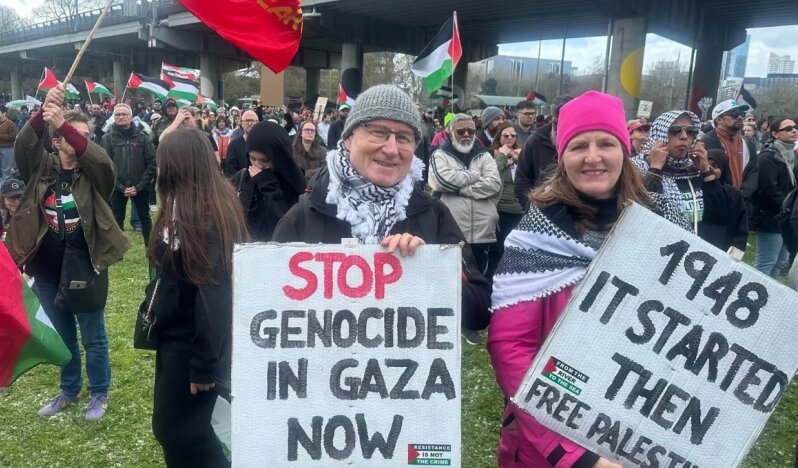 Yeni Zelanda’da on binler Filistin için yürüdü