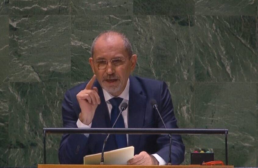 وزير الخارجية الأردني: حكومة إسرائيل مارقة مجبولة على الكراهية ترى نفسها فوق القانون