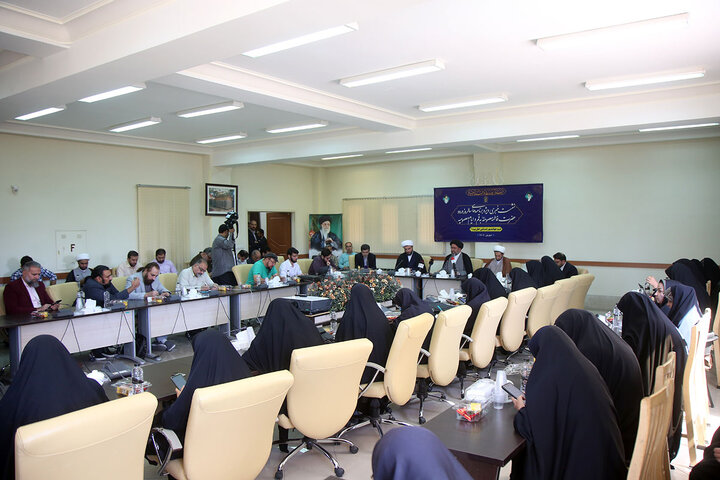 Photos: Press Conference outlining activities of Hazrat Masoumeh holy shrine during Masoumieh days