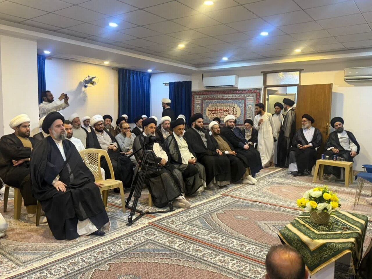 مرکز امامت با اشراف آیت‌الله میلانی در شهر نجف اشرف افتتاح شد + تصاویر