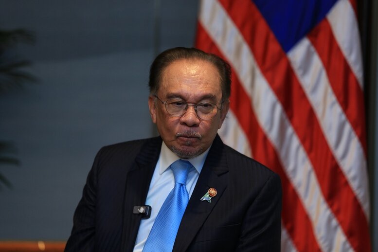 Malaysian PM condemns Israeli attacks on 6 countries