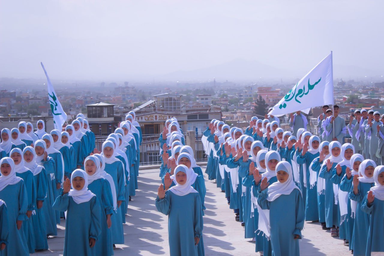 وضعیت مدارس خصوصی شیعیان در نظام آموزشی افغانستان چگونه است؟