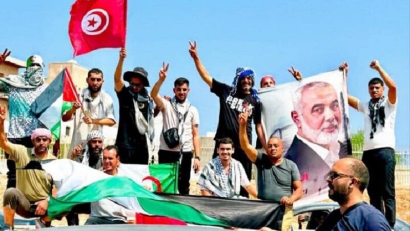 فافلۂ الصُمود میں 40 ملکوں سے 100 کشتیوں کی غزہ روانگی / امریکی مسافر نے ایرانیوں سے معافی مانگ لی + ویڈیو