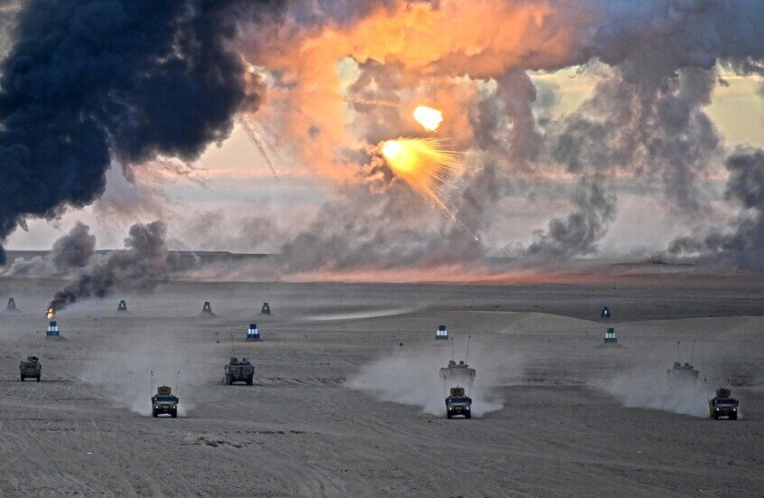 العالم يترقب ردا خليجيا على قصف إسرائيل للدوحة.. تحرك عسكري مرتقب بـ"درع الجزيرة" وتلويح بـ"الأصول"