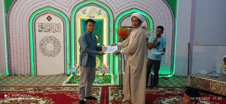 ပြည် မြို့ မဂို ရှီအဟ် မတ်စ်ဂျစ်ဒ်  တွင် ရှီအဟ် နှင့် စွန်နီ စုပေါင်း၍ တမန်တော်မြတ်ကြီး  (ဆွ) မွေးနေ့  အထိမ်း အမှတ် အခမ်းအနား ပြုလုပ်  ။ ။ Photos