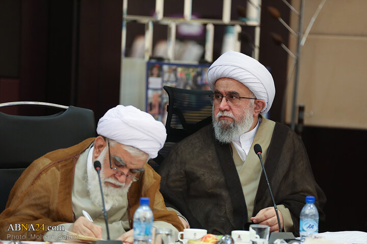 نشست شورای‌ عالی مجمع‌ جهانی‌ اهل‌بیت علیهم‌السلام