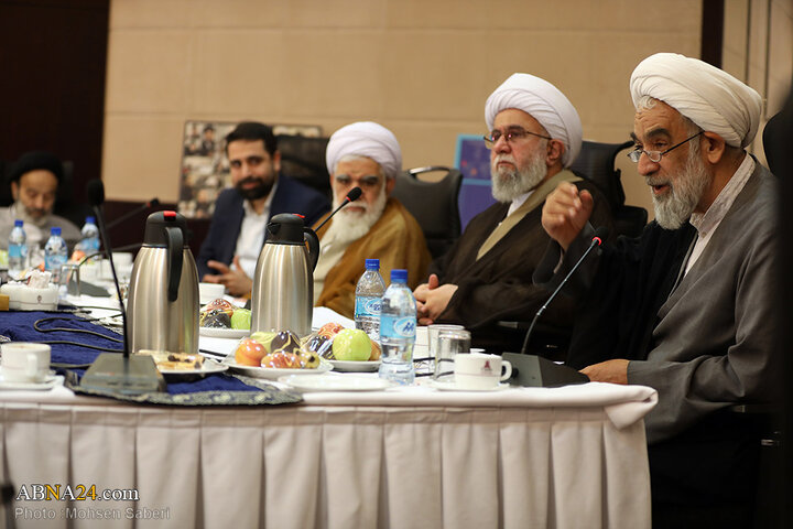 نشست شورای‌ عالی مجمع‌ جهانی‌ اهل‌بیت علیهم‌السلام