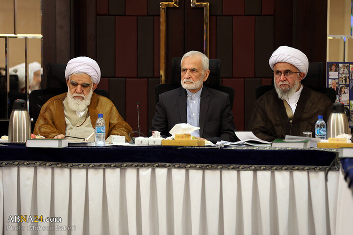 نشست شورای‌ عالی مجمع‌ جهانی‌ اهل‌بیت علیهم‌السلام