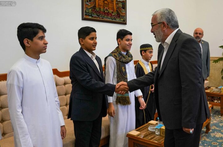 الأمين العام للعتبة العلوية المقدسة يكرّم الفائزين بالمسابقات القرآنية والردّات الحسينية