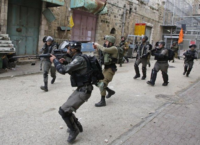 Palestinian young man injured by Israeli forces’ gunfire at Tulkarem refugee camp