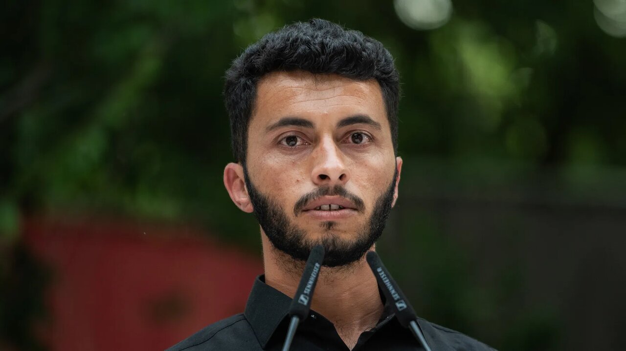 Israeli soldiers raid Oscar-winning documentary filmmaker's home