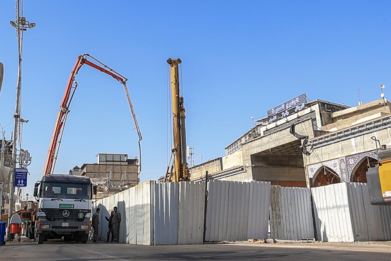 Al-Abbas Holy Shrine resumes work on project of large Qibla gate courtyard basement