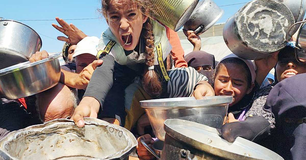 গাজায় ক্ষুধা আরো ভয়াবহ আকার ধারণ, দুর্ভিক্ষে মৃত বেড়ে ৪২২ গাজায় ক্ষুধা আরো ভয়াবহ আকার ধারণ, দুর্ভিক্ষে মৃত বেড়ে ৪২২