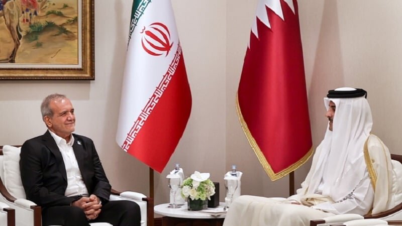 Rais wa Iran afanya mazungumzo na Amir wa Qatar