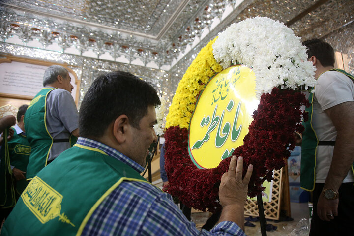 Photos: Hazrat Masoumeh shrine decorated with flower on occasion of anniversary of her arrival in Qom
