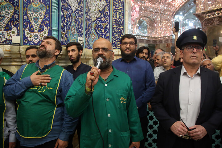 Photos: Hazrat Masoumeh shrine decorated with flower on occasion of anniversary of her arrival in Qom