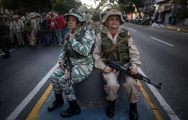 بسیج مردمی ونزوئلا برای مقابله با آمریکا