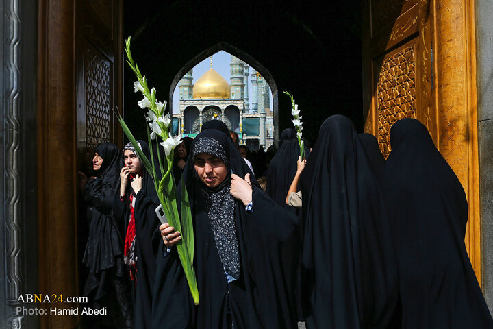 Informe fotográfico | Ceremonia de bienvenida al caravan simbólica de la llegada de la Santísima Masumeh (la paz sea con ella) a Qom