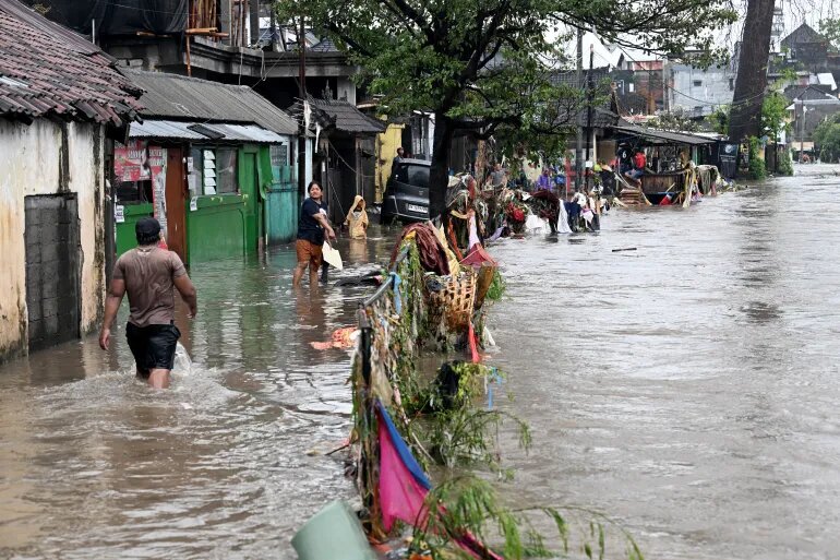 Korban Banjir di Indonesia Capai 19 Orang, Pencarian Masih Berlanjut