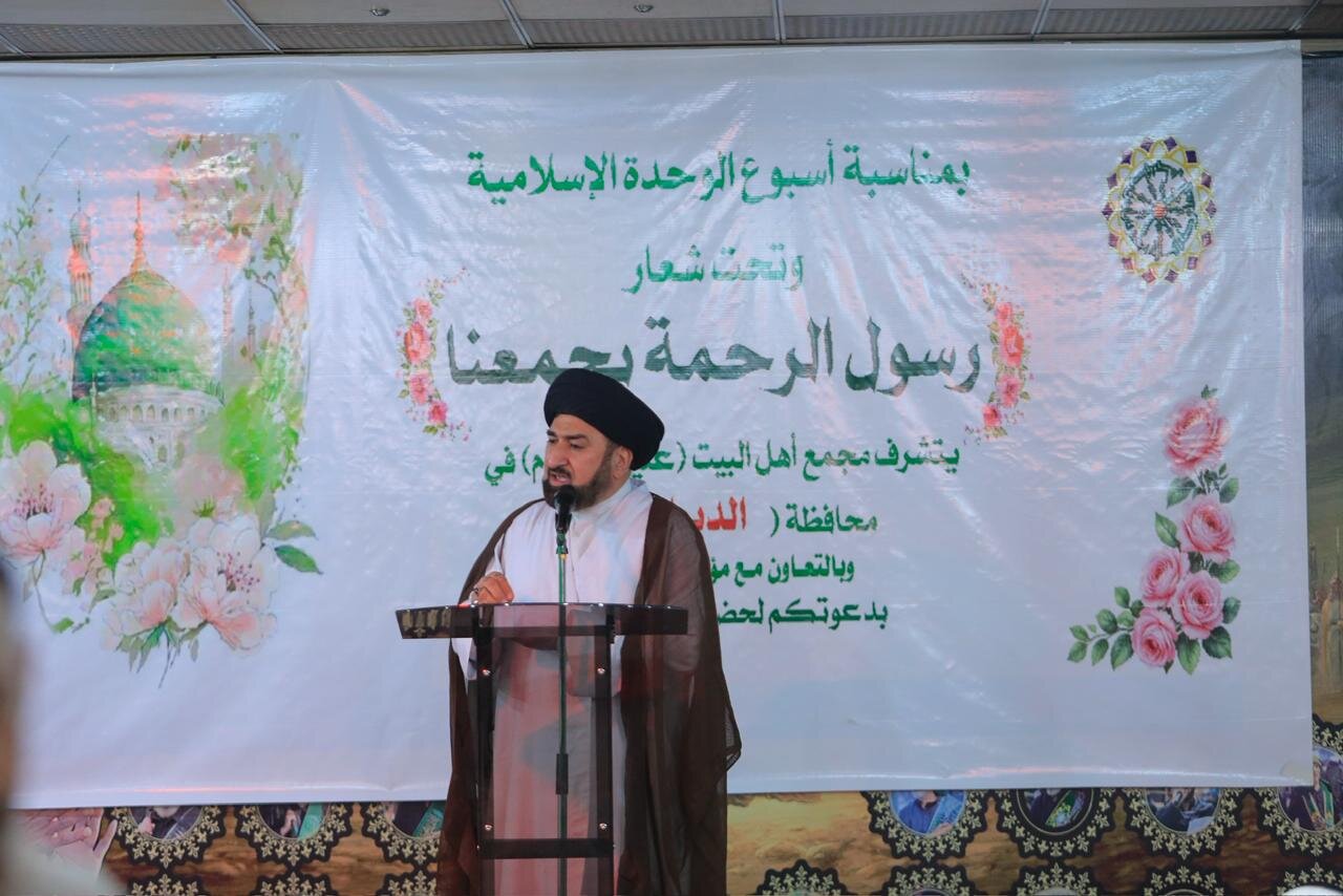 Li parêzgeha Dîwanîyê ya Iraqê, di çarçoveya Hefteya Yekîtîyê û rojbûna Peygamberê Mezinê Îslamê (s.x.a) û Îmam Caferê Sadiq (s.x) de, hemayîşek mezin