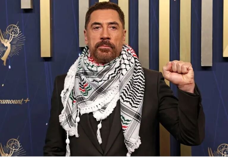 Javier Bardem denuncia el genocidio israelí en Gaza desde la alfombra roja de los Emmy 2025