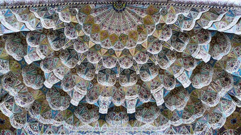 انتشار کتاب «از صلیب تا هلال» با موضوع بازخوانی نقش هنر در همزیستی مسلمانان و مسیحیان