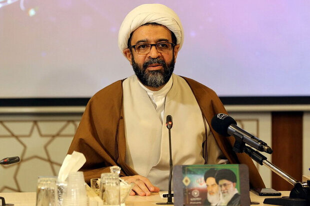 نقش بانوان طلبه در عرصه حکمرانی بی‌بدیل است/ عالم سبب نجات دیگران می‌شود