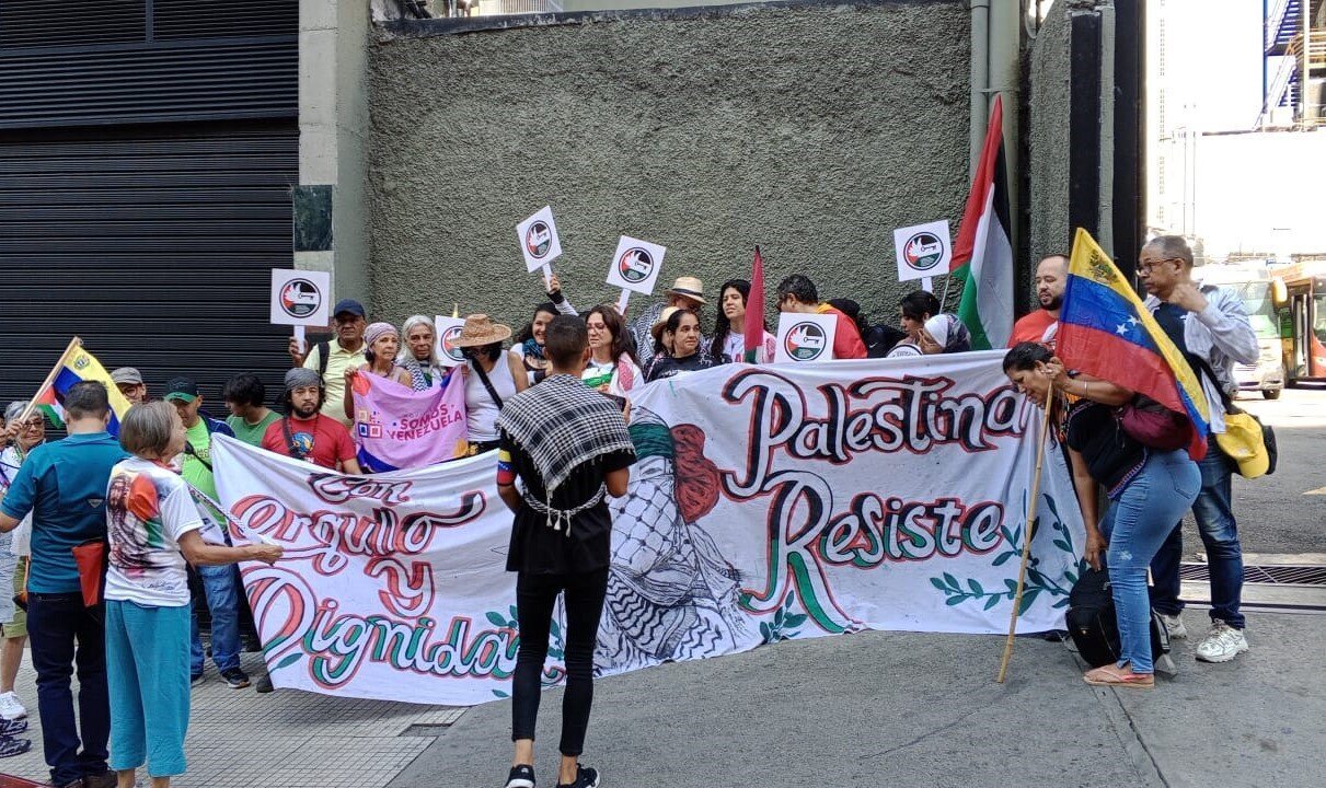 Mkusanyiko wa watu wa Venezuela katika kuunga mkono malengo ya Palestina na kulaani mauaji ya kimbari yanayoendelea Gaza
