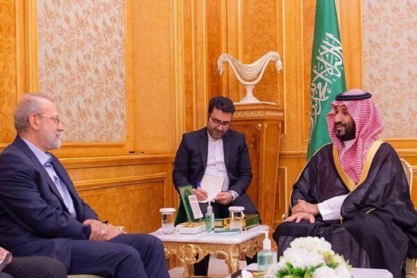 لاریجانی لەگەڵ بێن سەلمان دیداری کرد