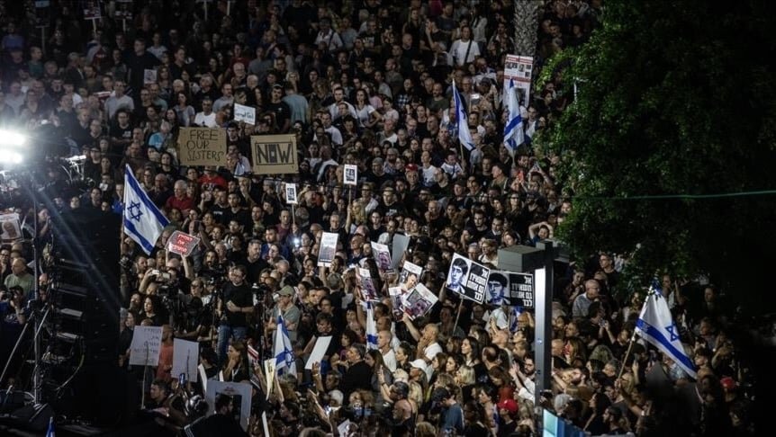 تظاهرات عائلات الأسرى في "تل أبيب": من يريد إعادة الأسرى لا يقصف المفاوضين