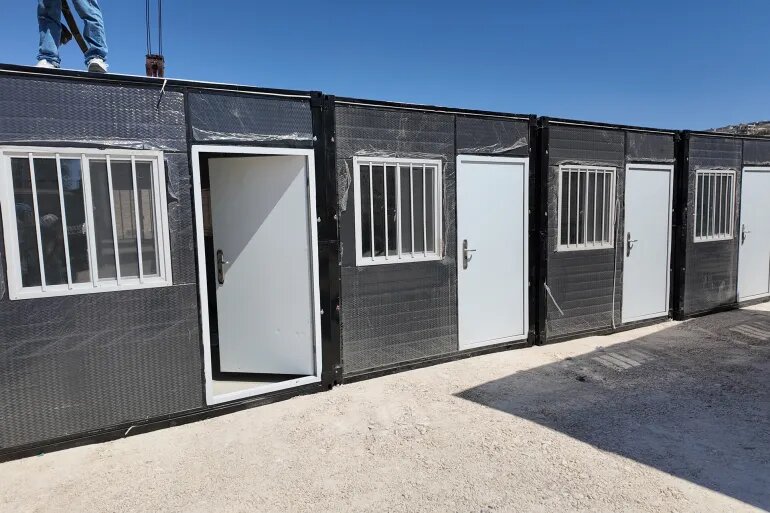 آماده‌شدن شهرک‌های جنوب لبنان برای بازگشت روند آموزش حضوری به دانش‌آموزان + تصاویر