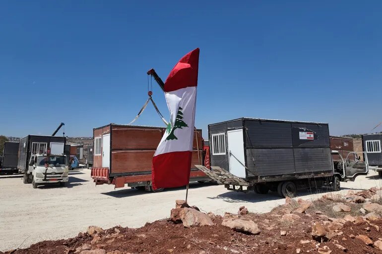 آمادهشدن شهرکهای جنوب لبنان برای بازگشت روند آموزش حضوری به دانشآموزان + تصاویر