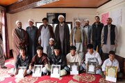 جمعیت العلماء اثنا عشریہ کرگل کے زیر اہتمام کتاب خوانی مقابلے میں نمایاں کارکردگی دکھانے والے طلاب و طالبات میں انعامات تقسیم