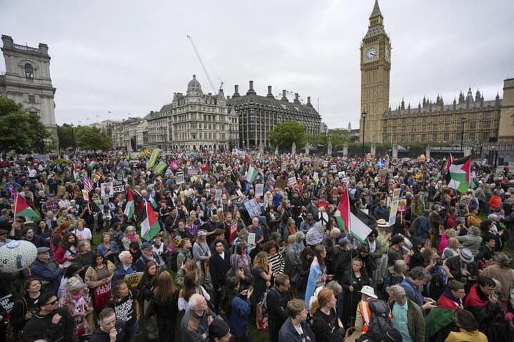 احتجاجات في لندن ضد زيارة ترامب الى بريطانيا