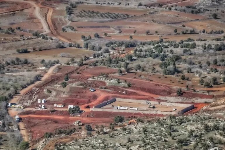 دیده‌بان حقوق‌بشر: اسرائیل در جنوب سوریه مرتکب جنایات جنگی شده است