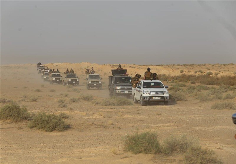 رزمایش حشد شعبی عراق، در نزدیک مرز با سوریه