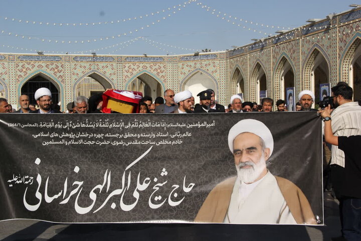 نشر آثار اهل‌بیت(ع) در تراز جهان اسلام؛ ویژگی خدمات علمی مرحوم استاد شیخ علی‌اکبر الهی خراسانی